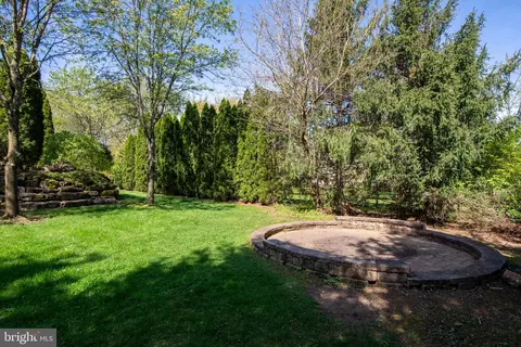 Exterior - 1843 Meadows, Hellertown, PA 18055 photo 9 of 10