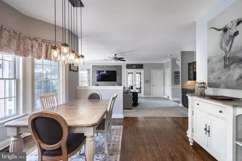 Dining - 1843 Meadows, Hellertown, PA 18055 photo 1 of 1