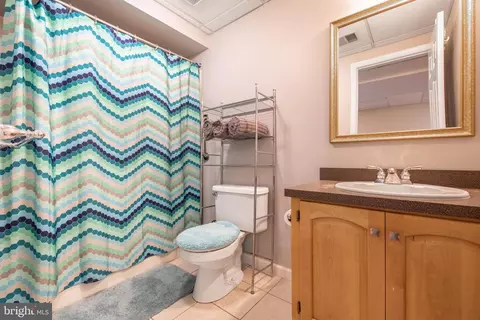Bath - 1843 Meadows, Hellertown, PA 18055 photo 5 of 5