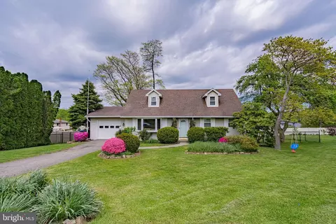3625 Orth St, Bethlehem, PA 18020