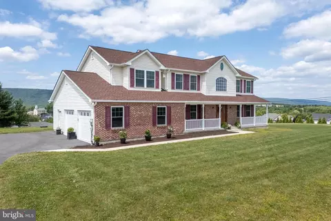 3322 Buckskin Ln, Danielsville, PA 18038