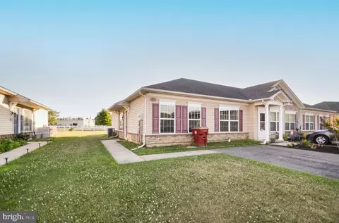 1982 Mercer Way, Easton, PA 18040
