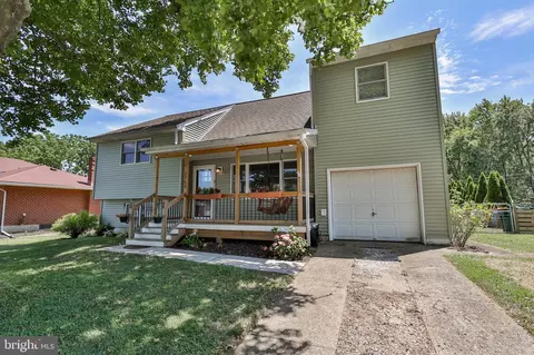 2756 Queen St, Easton, PA 18045
