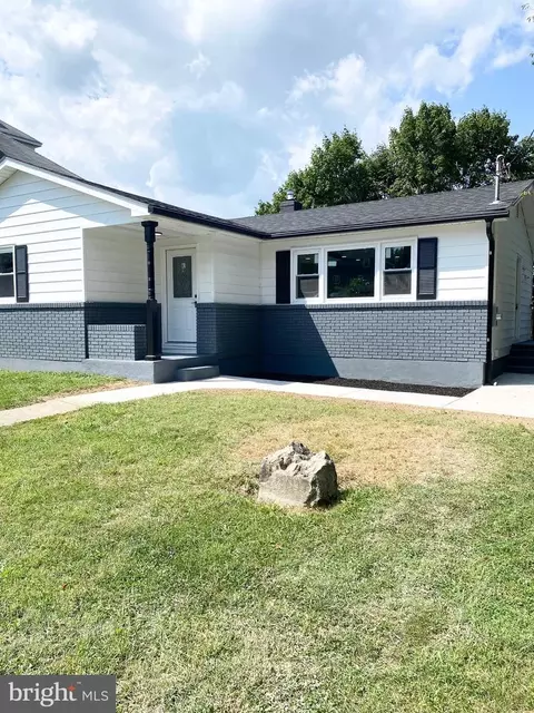 150 E Wilkes Barre St, Easton, PA 18042