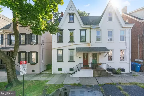 734 Center St, Bethlehem, PA 18018