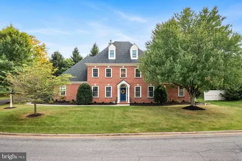 1681 Kevin Dr, Bethlehem, PA 18015