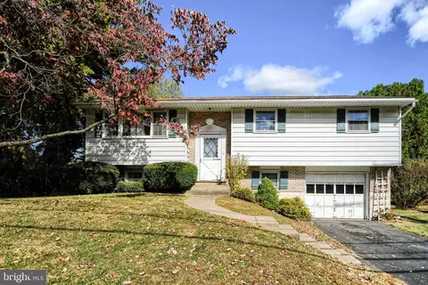 3221 Nazareth Rd, Easton, PA 18045
