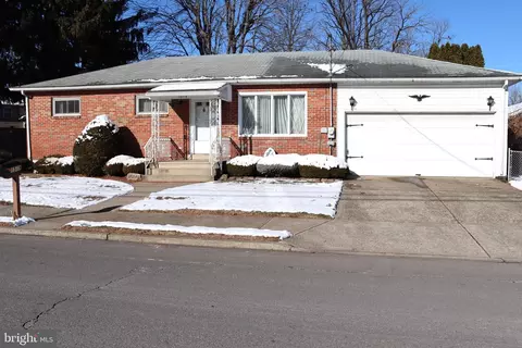 1519 Stanhope St, Bethlehem, PA 18017