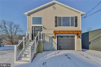 434 Front St, Hellertown, PA 18055