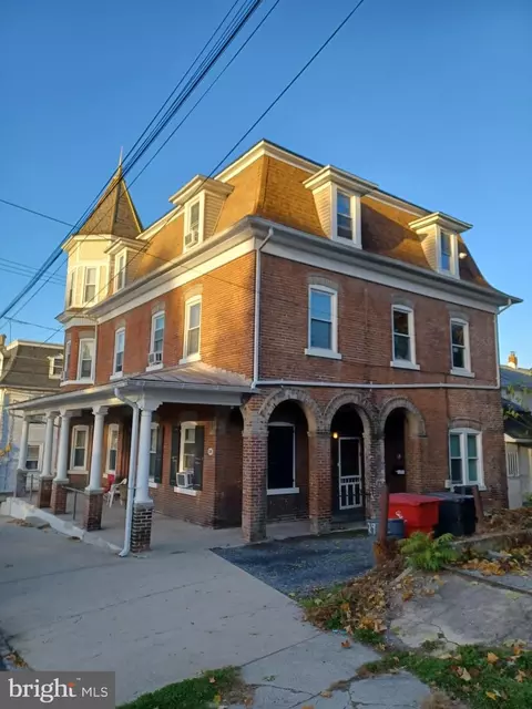 120 Arch St, Catasauqua, PA 18032