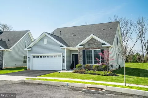3895 Victors Way, Easton, PA 18045