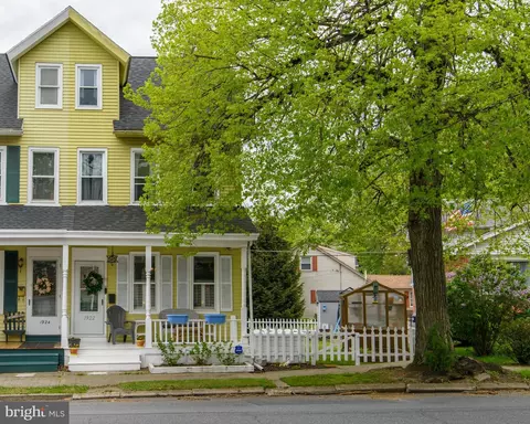 1922 Easton Ave, Bethlehem, PA 18017