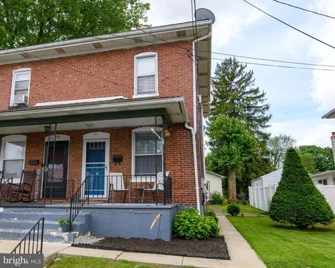 317 Berks St, Easton, PA 18045