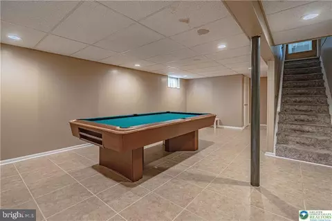 Entry Way - 132 Cedar Rd, Hellertown, PA 18055 photo 5 of 6