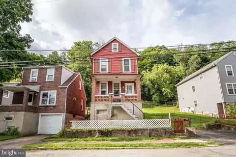 488-490 1st Ter, Bethlehem, PA 18015
