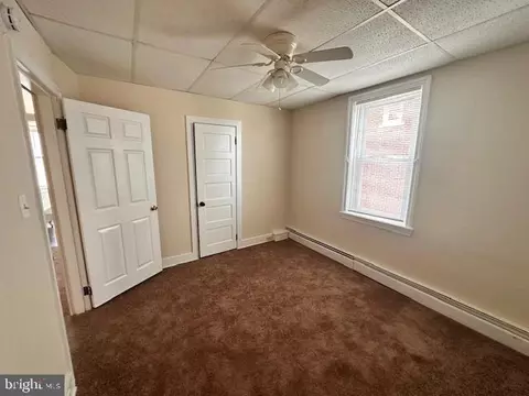 Bedroom - 121 E Garrison St, Bethlehem, PA 18018 photo 2 of 3