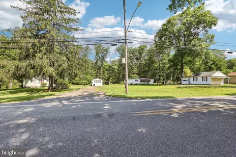 311 Rutt Rd, Bangor, PA 18013