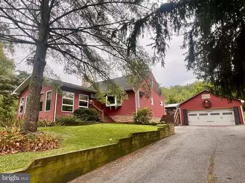 2384 Easton Rd, Bethlehem, PA 18015