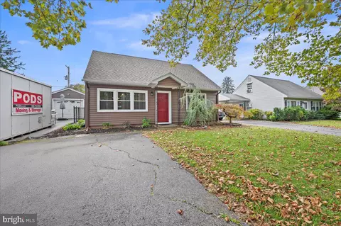 3414 Greenway St, Easton, PA 18045