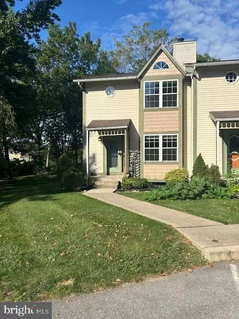 101 Independence Ct, Bethlehem, PA 18020