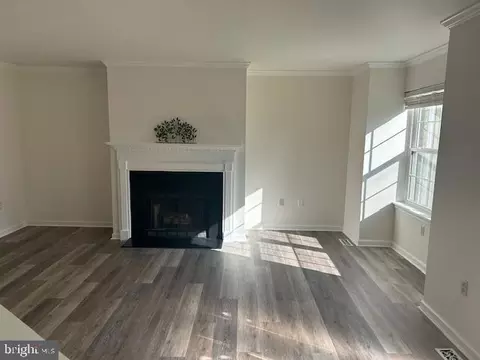 101 Independence Ct, Bethlehem, PA 18020 photo 4