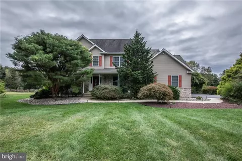 410 Bougher Hill Rd, Easton, PA 18042