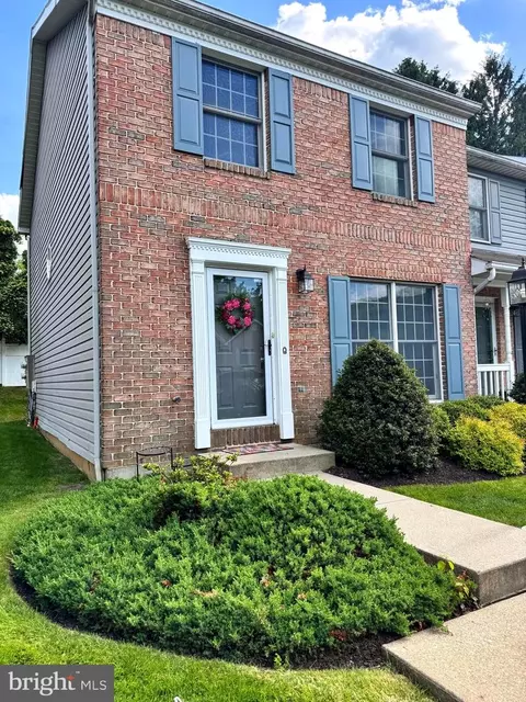 1514 Ravena St #Q, Bethlehem, PA 18015