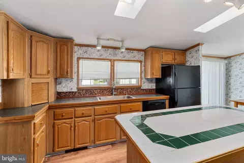 183 Greenbriar Dr S, Bath, PA 18014 photo 23