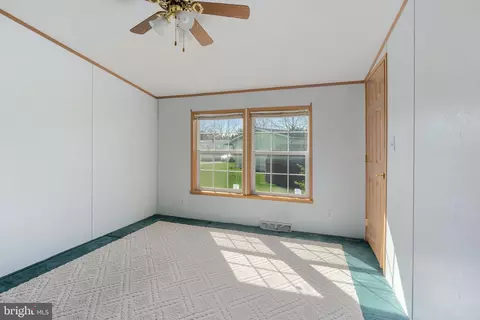 183 Greenbriar Dr S, Bath, PA 18014 photo 44