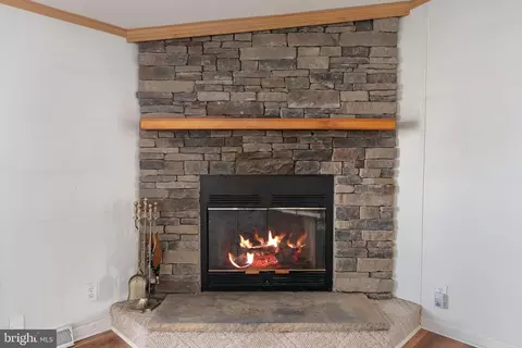 183 Greenbriar Dr S, Bath, PA 18014 photo 36