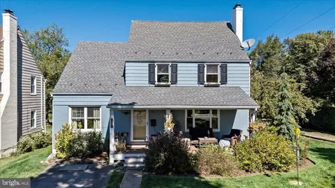 1501 Bushkill St, Easton, PA 18042