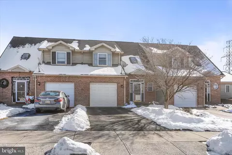 202 Stephanie Dr, Easton, PA 18045