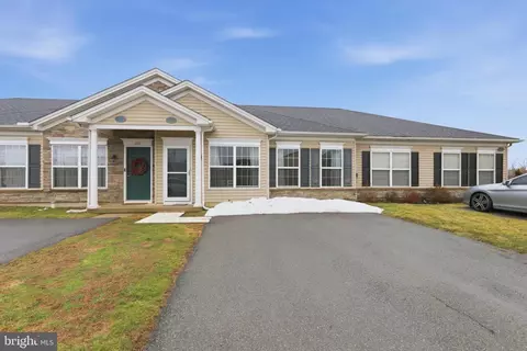 2022 Mercer Way, Easton, PA 18040