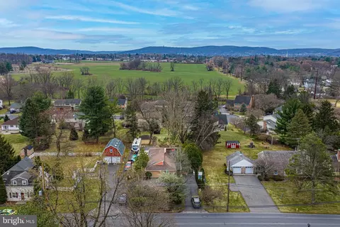 View/Area - 436 E Macada Rd, Bethlehem, PA 18017 photo 3 of 4