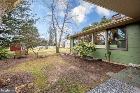Exterior - 436 E Macada Rd, Bethlehem, PA 18017 photo 11 of 12