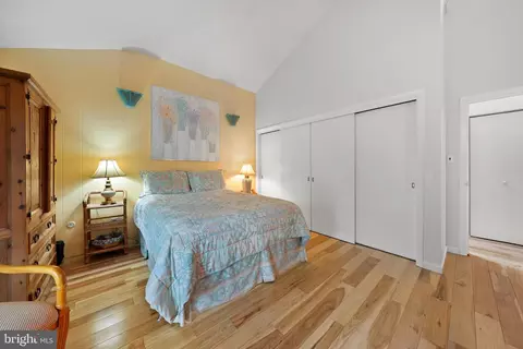 Bedroom - 436 E Macada Rd, Bethlehem, PA 18017 photo 2 of 5