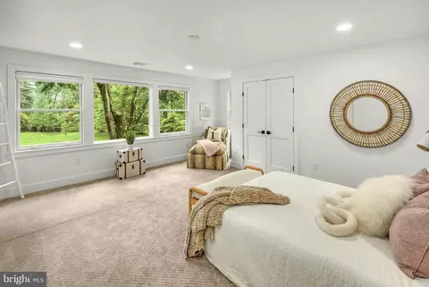 Bedroom - 1803 Apple Tree Ln E, Bethlehem, PA 18015 photo 1 of 3