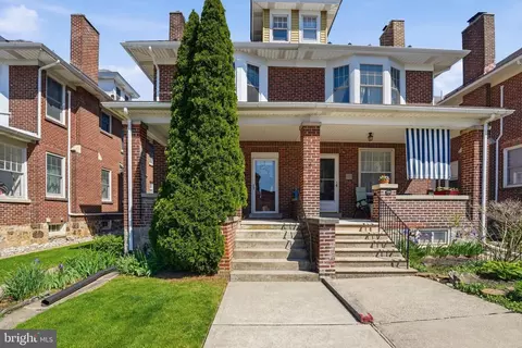 1350 Montrose Ave, Bethlehem, PA 18018