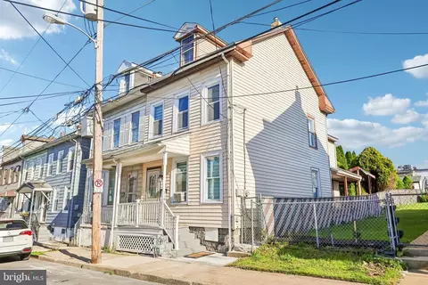714 W Wilkes Barre St, Easton, PA 18042