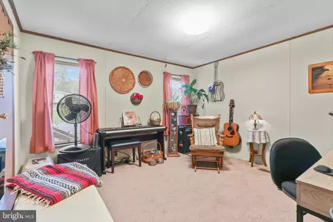 17 Valley View Dr, Bath, PA 18014 photo 19