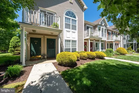 1964 Mattis St, Hellertown, PA 18055