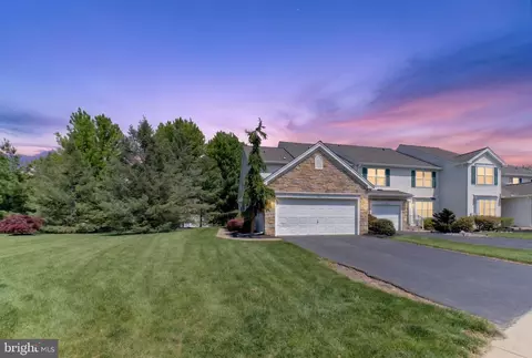 224 Park Ridge Dr, Easton, PA 18040