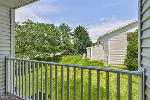Exterior - 102 Drift Ct #B, Bethlehem, PA 18020 photo 3 of 3