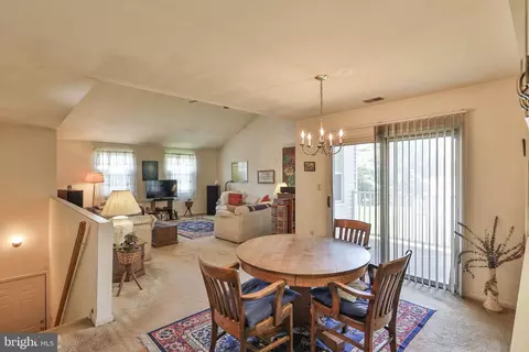 Dining - 102 Drift Ct #B, Bethlehem, PA 18020 photo 1 of 2