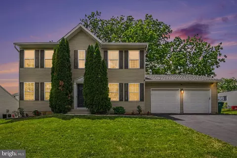 109 James Pl, Easton, PA 18045
