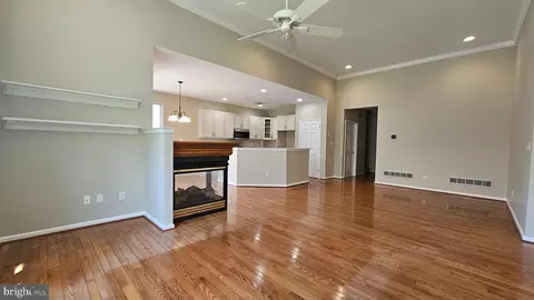 Living - 1866 Gregory Pl, Hellertown, PA 18055 photo 2 of 5