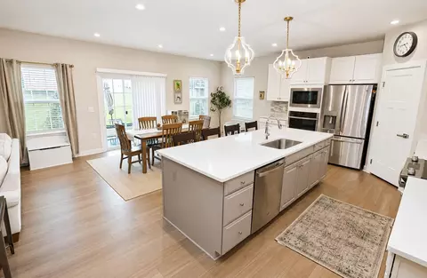 Kitchen - 3904 Trythall St, Bethlehem, PA 18020 photo 2 of 2