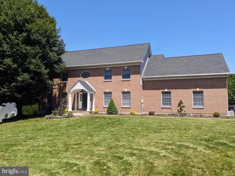 365 Winter Springs Rd, Nazareth, PA 18064