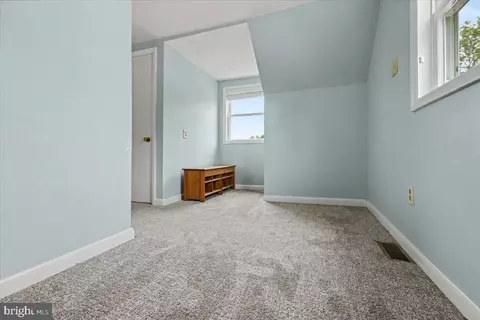 Bedroom - 303 Cedar Rd, Hellertown, PA 18055 photo 4 of 6