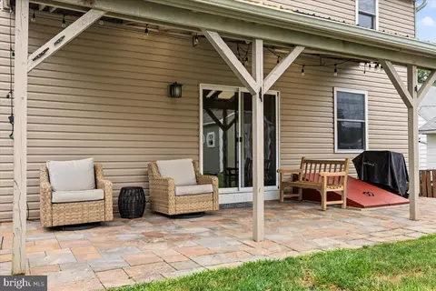Exterior - 303 Cedar Rd, Hellertown, PA 18055 photo 2 of 5